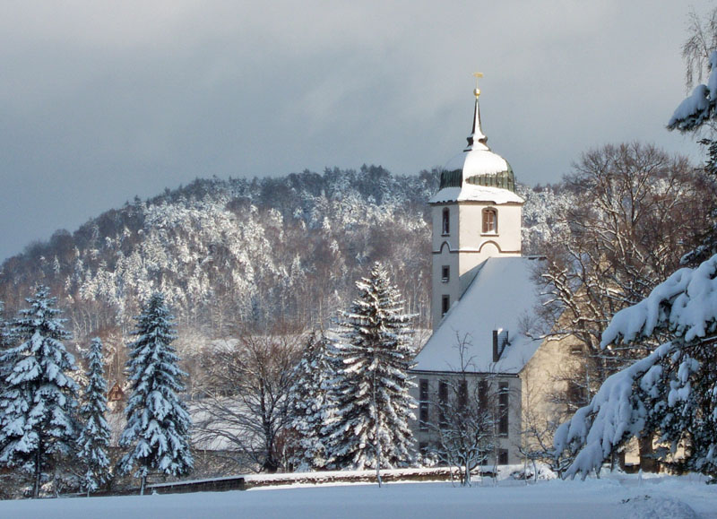 Papstdorfer Kirche im Winter